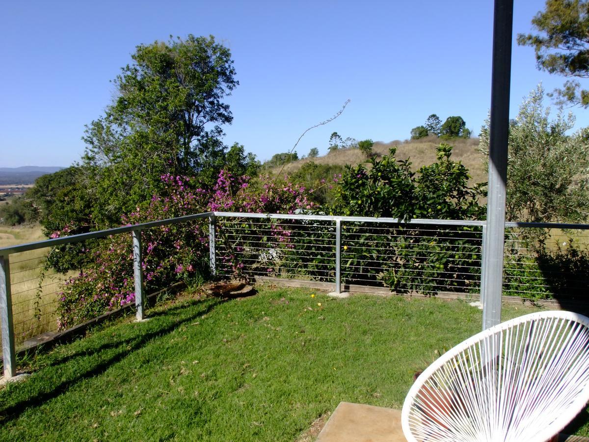 Deshons Retreat Villa Kingaroy Exterior photo